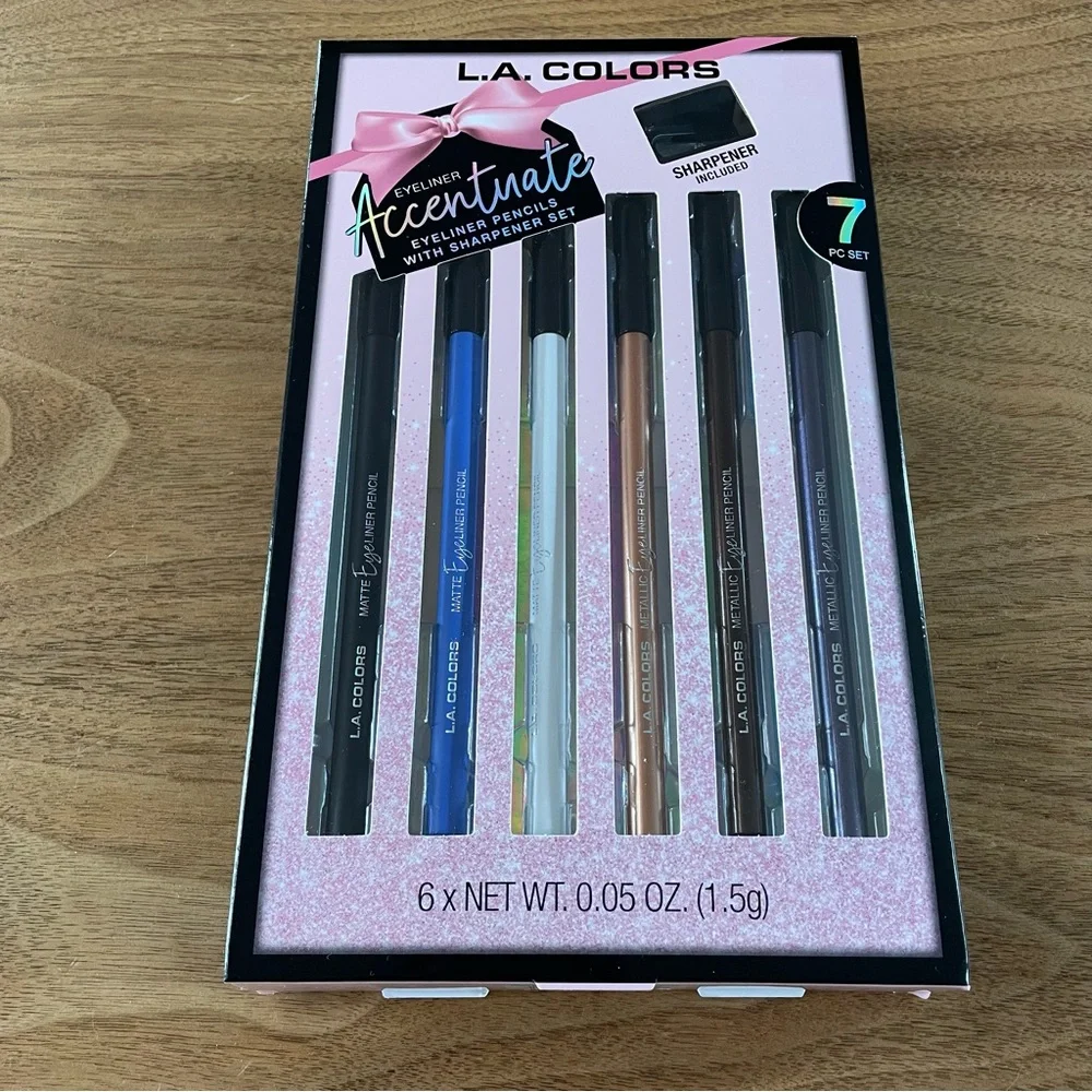 NIP L.A. Colors 7 piece eyeliner set